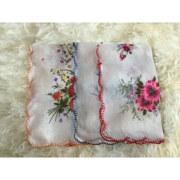 Set Of 3 Vintage Ladies Hankies Hankerchief Multicolored Floral Nylon 11 Inches - Picture 1 of 5